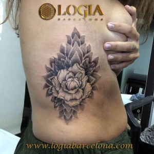 tatuajes-logia-barcelona-tattoo-laia-desole-dorsal (1)             